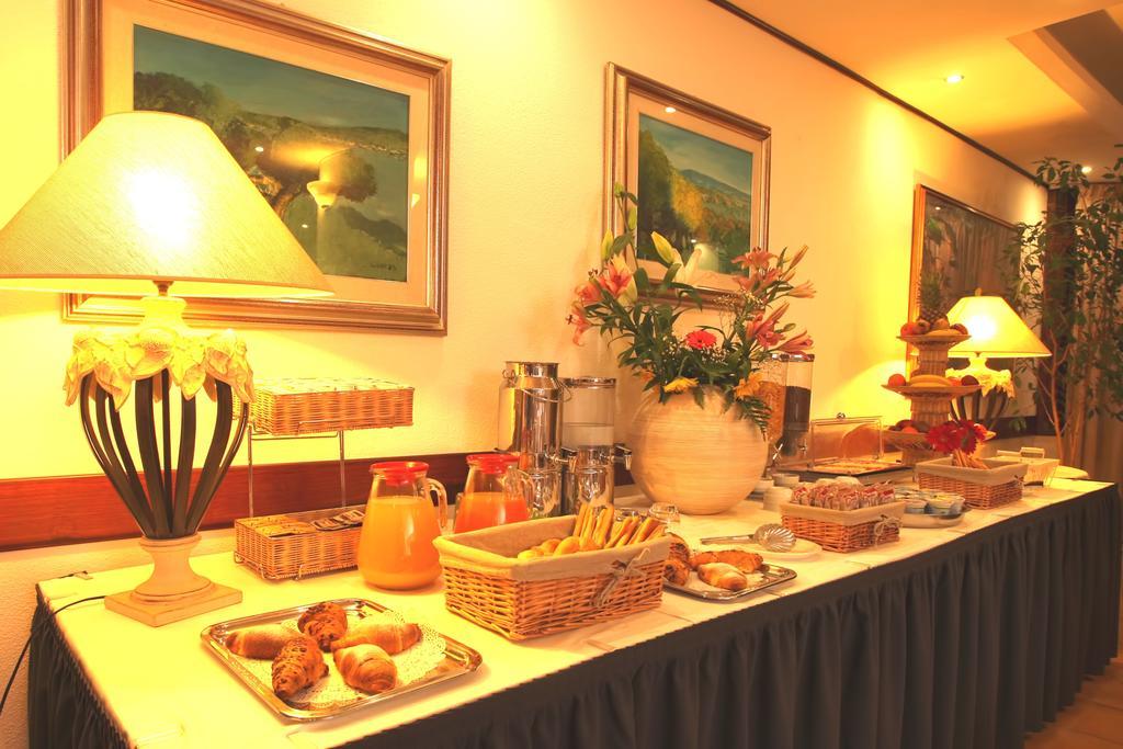 Hotel Moderno Olbia Zewnętrze zdjęcie