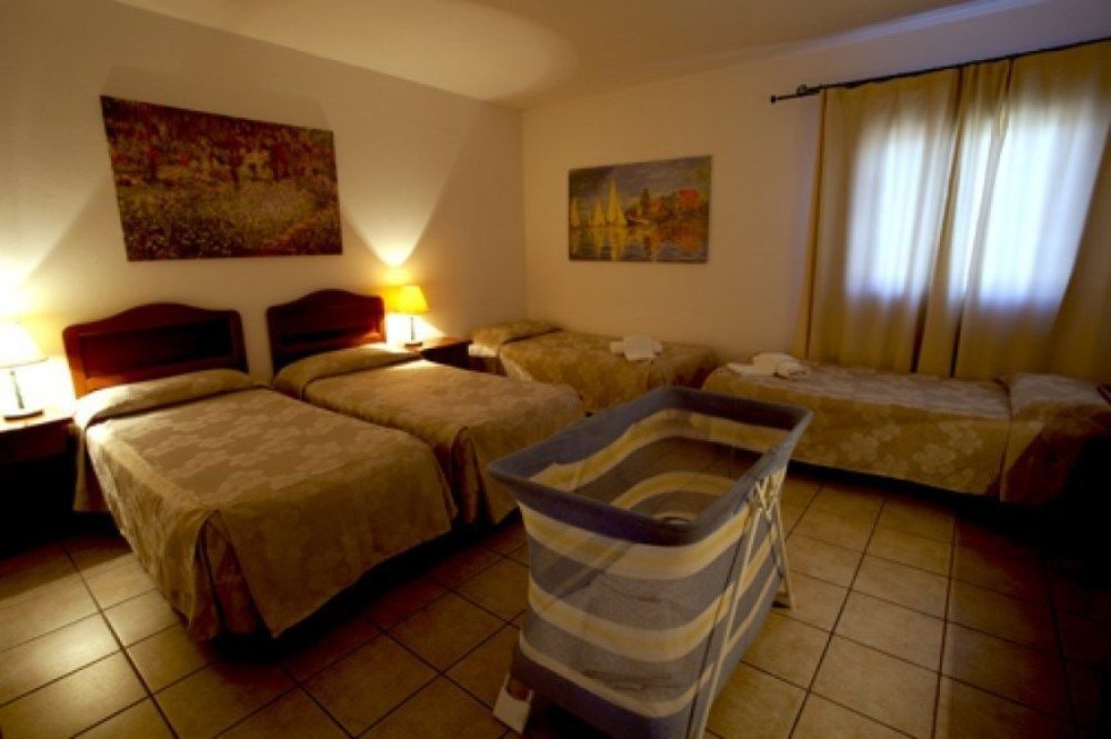 Hotel Moderno Olbia Zewnętrze zdjęcie